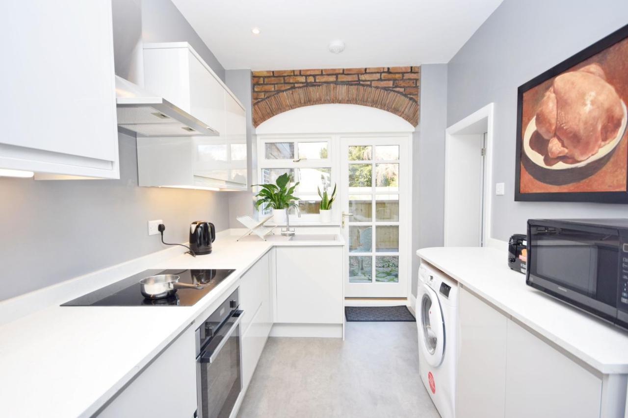 Seagull Cottage, Aldwick Богнър Реджис Екстериор снимка